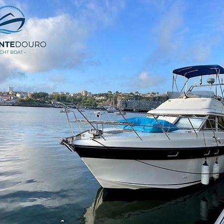 Diamantedouro - Boat Hotell Vila Nova de Gaia Exteriör bild